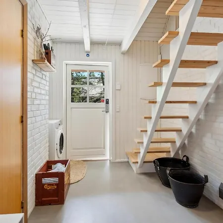 Awesome In Blvand With Wifi And 3 Bedrooms بيت للعطل